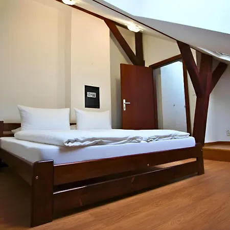 Historic Attic Old Town *