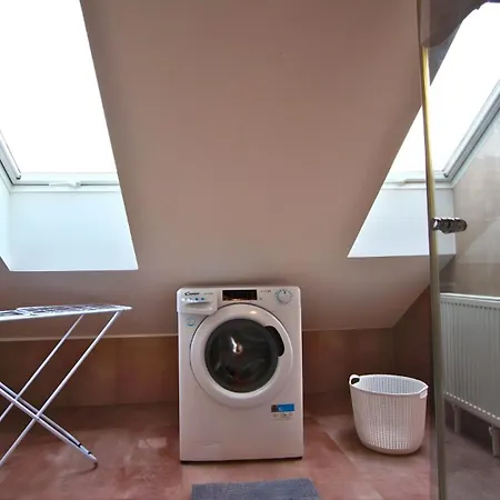 Historic Attic Old Town * Братислава