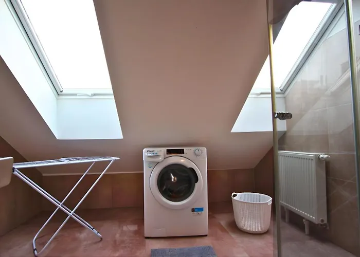 Historic Attic Old Town * براتسيلافا